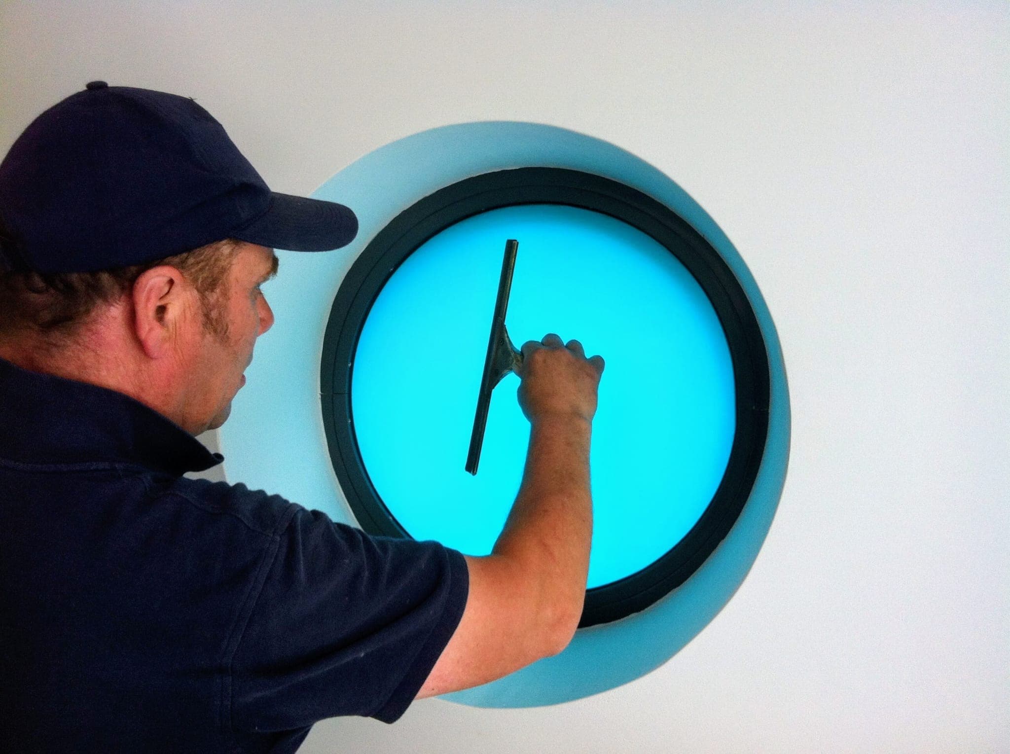 Commercial cleaning Hampshire